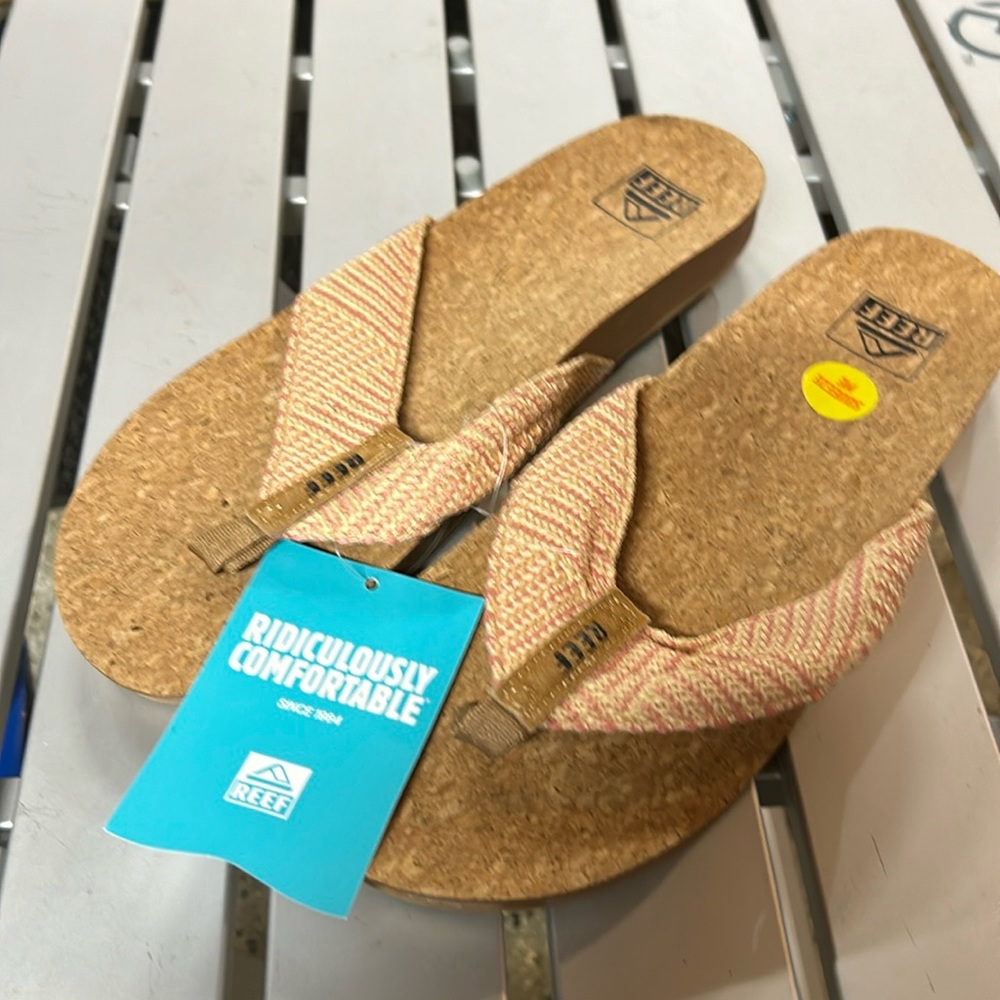 Reef Cushion Rose Sandals